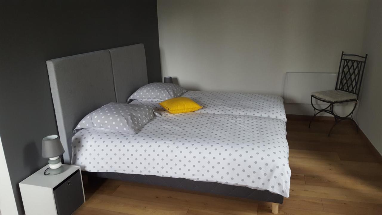 Margautine Bed & Breakfast Ricourt ภายนอก รูปภาพ